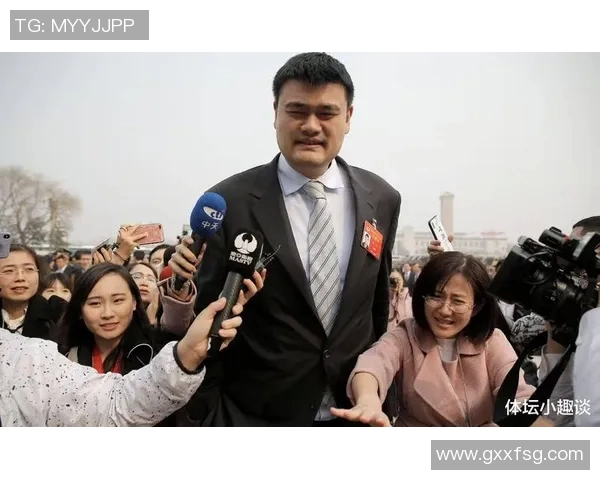 姚明的胸围尺寸揭秘及其对篮球运动员体型的影响分析