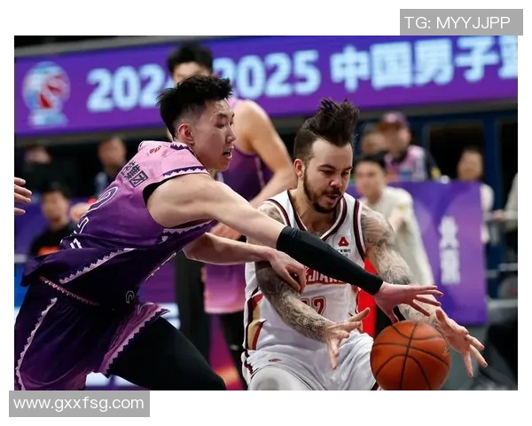 浙江稠州金租队员在社会公益活动中展现球员责任感，受到肯定