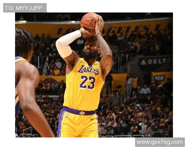 湖人战胜勇士,浓眉飙28分,詹姆斯20+5+5表现稳定 湖人战胜勇士,浓眉飙28分,詹姆斯20+5+5表现稳定